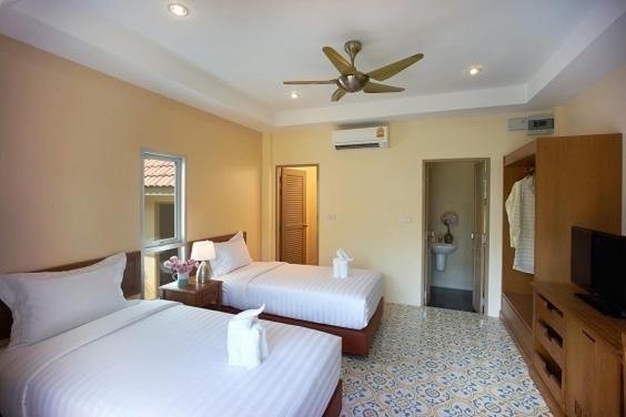 Villa Blanca Hotel&Restaurant Chao Lao Beach Esterno foto