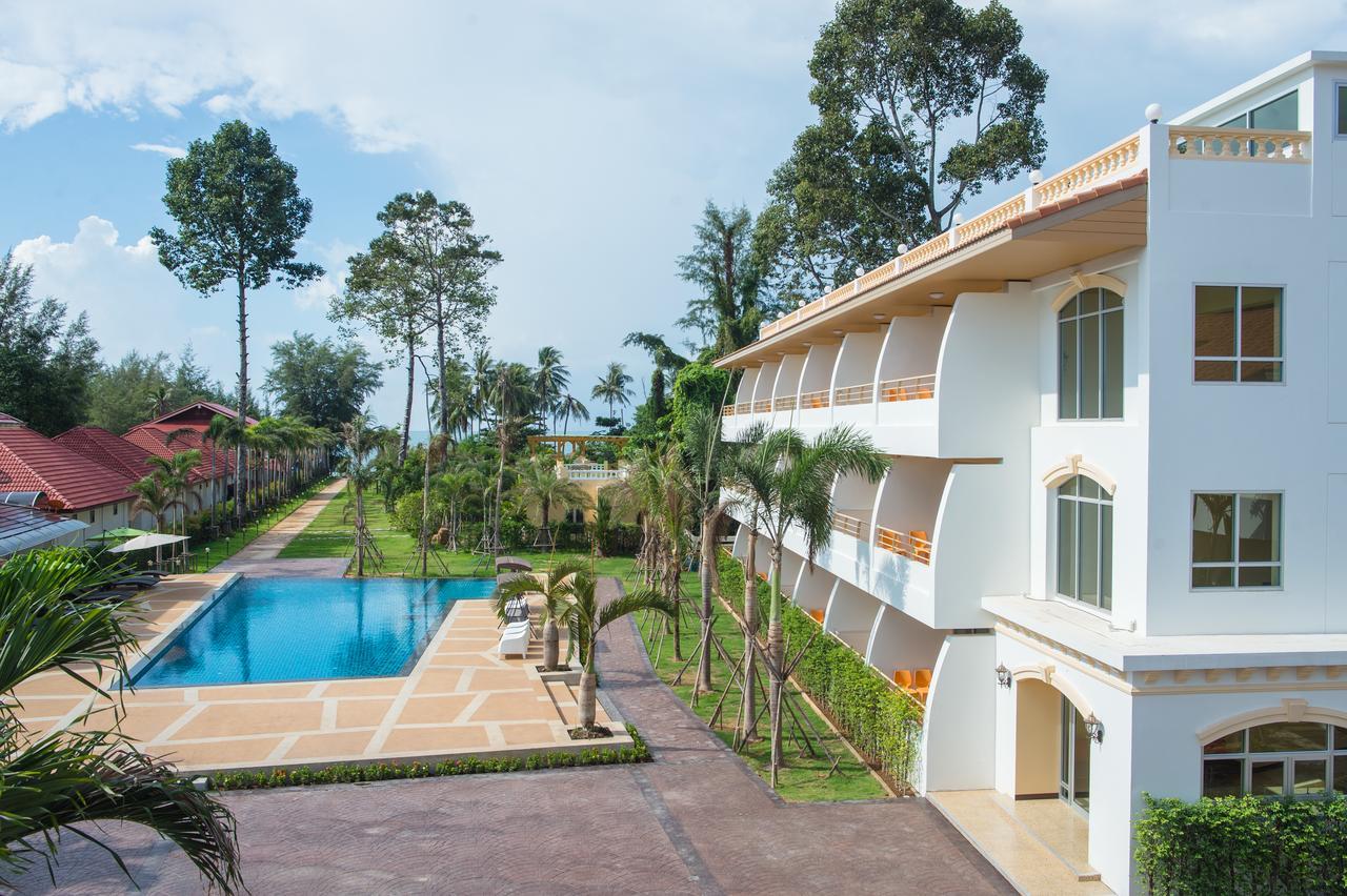Villa Blanca Hotel&Restaurant Chao Lao Beach Esterno foto
